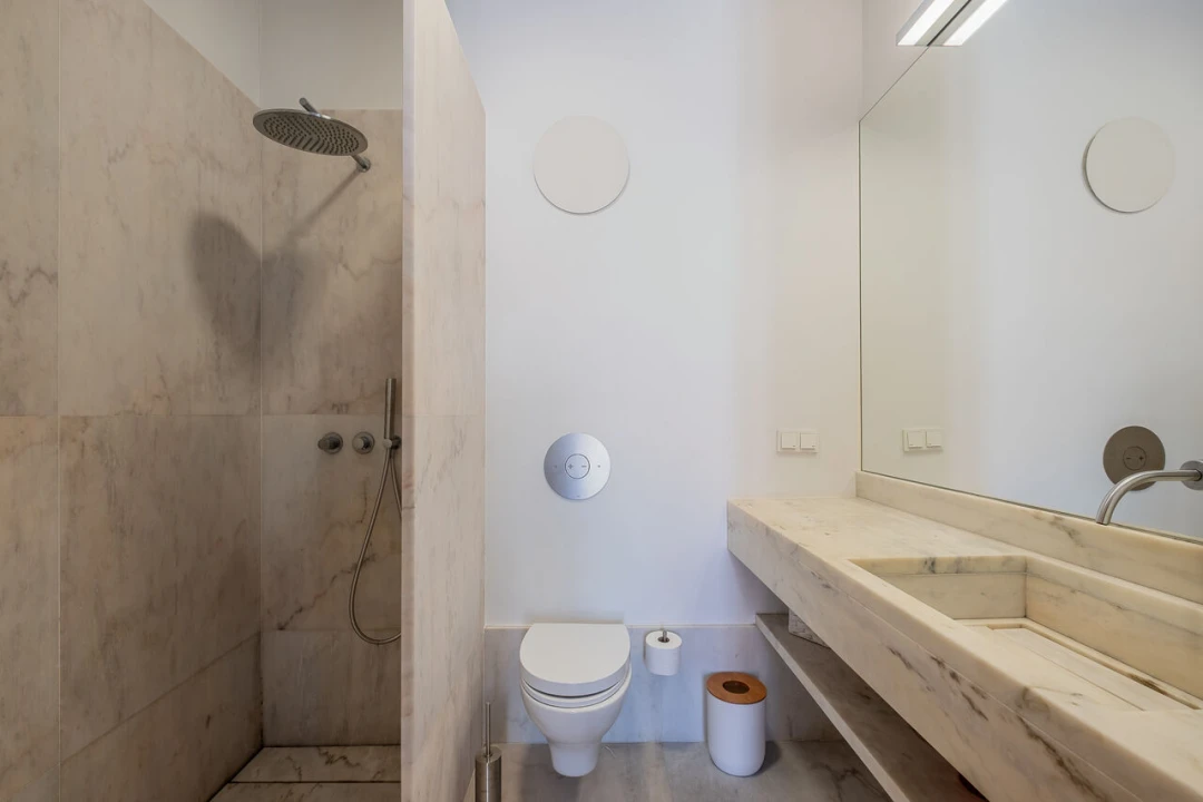Apartamento T5 para Venda em Campo de Ourique Foto 14