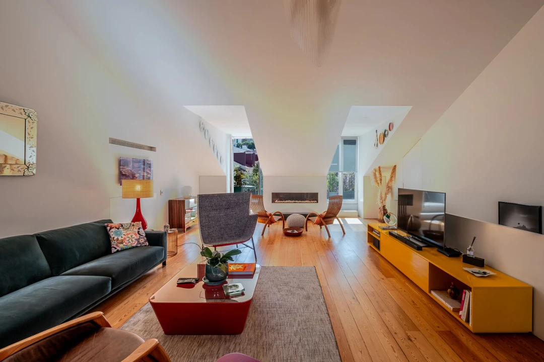 Apartamento T5 para Venda em Campo de Ourique Foto 2