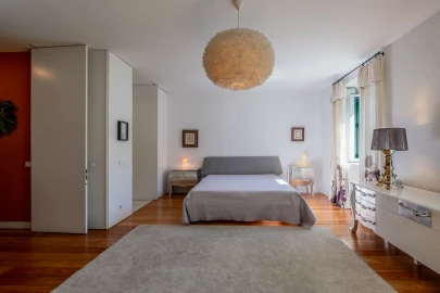 Apartamento T5 para Venda em Campo de Ourique