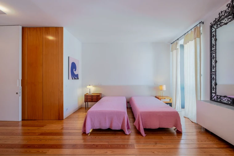Apartamento T5 para Venda em Campo de Ourique Foto 6