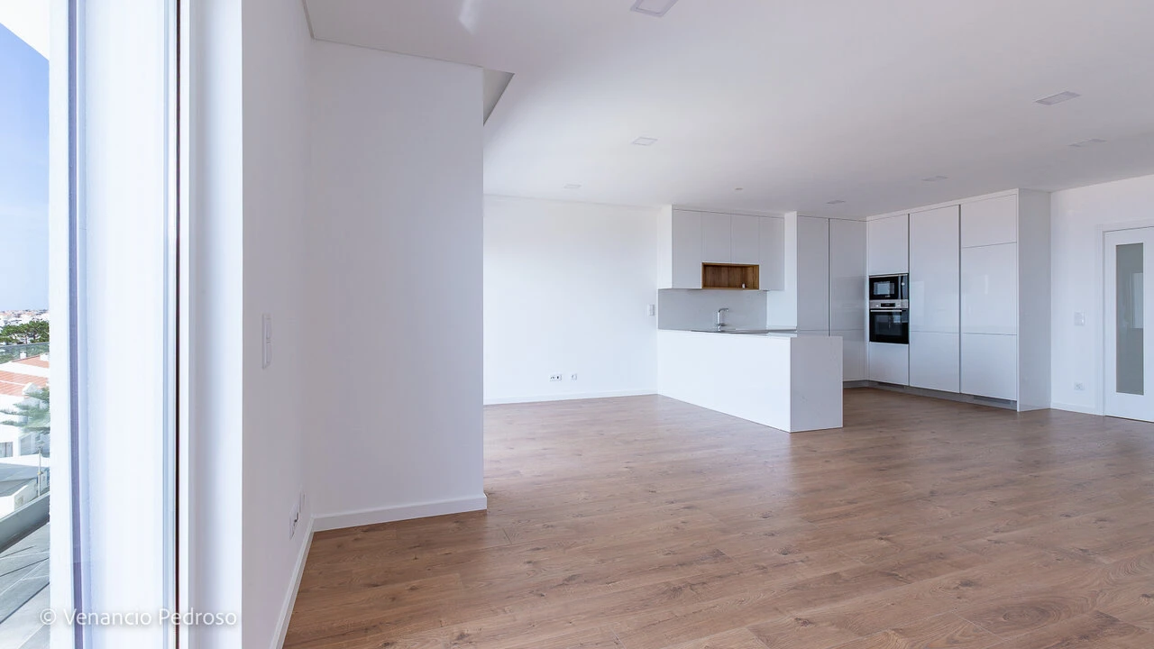 Apartamento T2 para Venda em Ericeira Foto 3