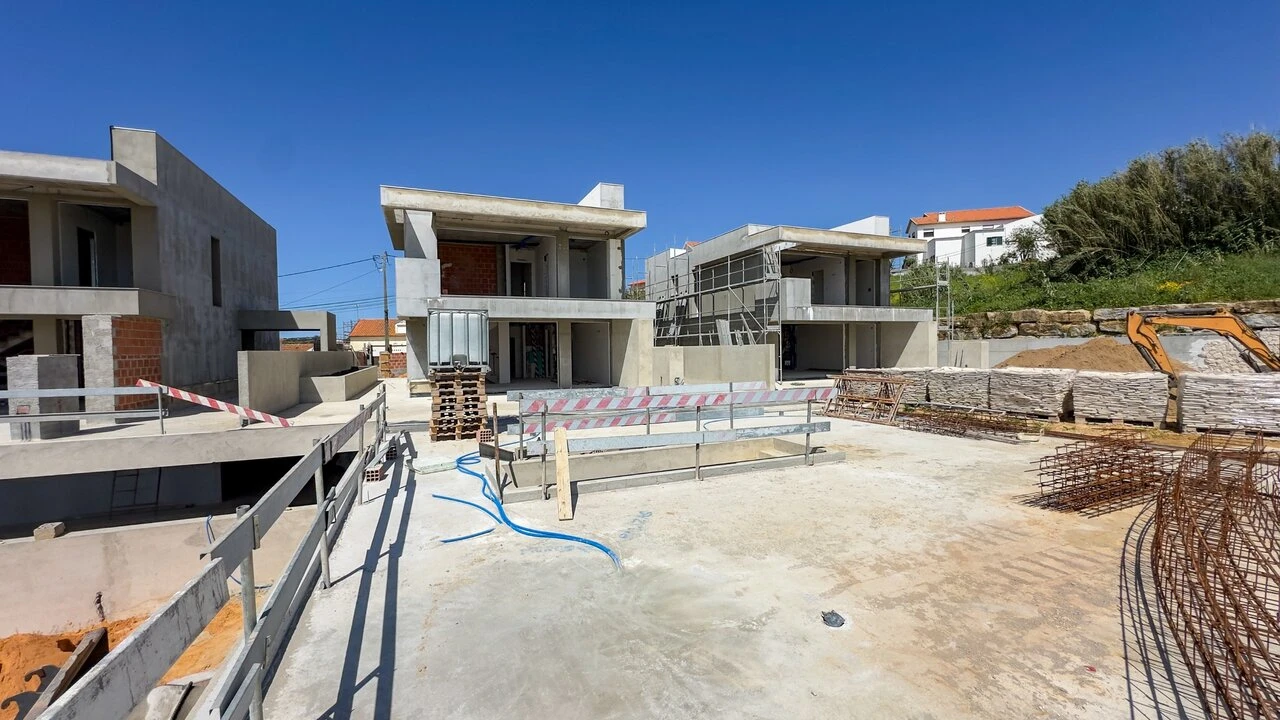 Moradia T4 para Venda em Ericeira Foto 23