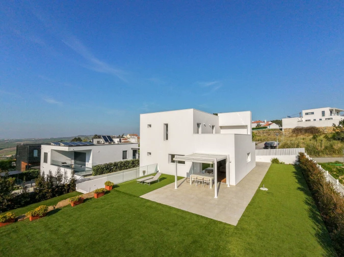 Moradia T4 para Venda em Ericeira Foto 14