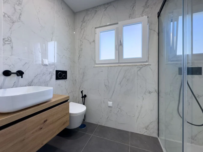 Moradia T4 para Venda em Carvoeira Foto 21