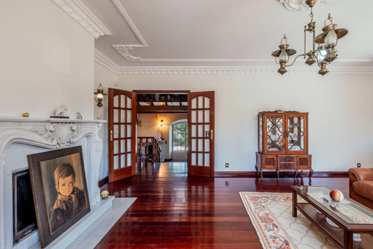 Moradia T4 para Venda em Encarnação Foto 10