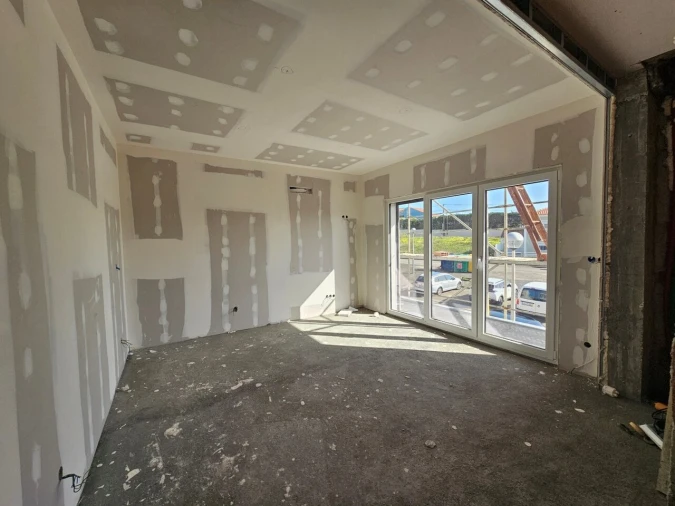 Moradia T3 para Venda em Encarnação Foto 3