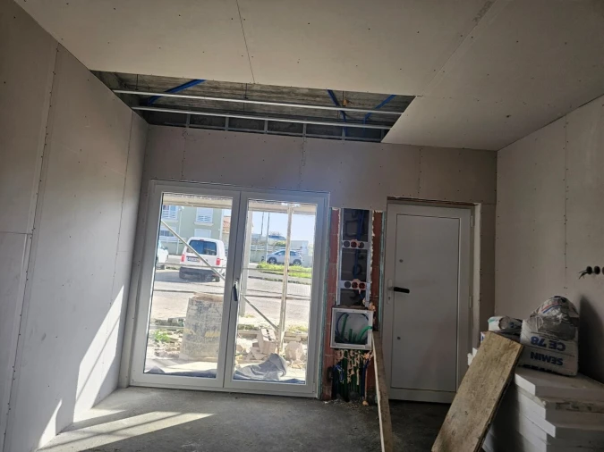 Moradia T3 para Venda em Encarnação Foto 11