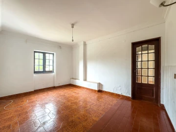 Moradia T9 para Venda em Ericeira