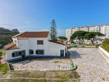 Moradia T9 para Venda em Ericeira