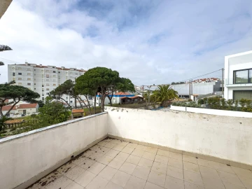 Moradia T9 para Venda em Ericeira