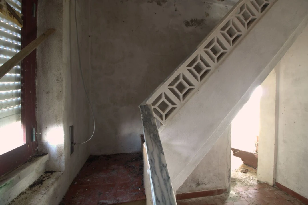 Moradia T2 para Venda em São Pedro da Cadeira Foto 18