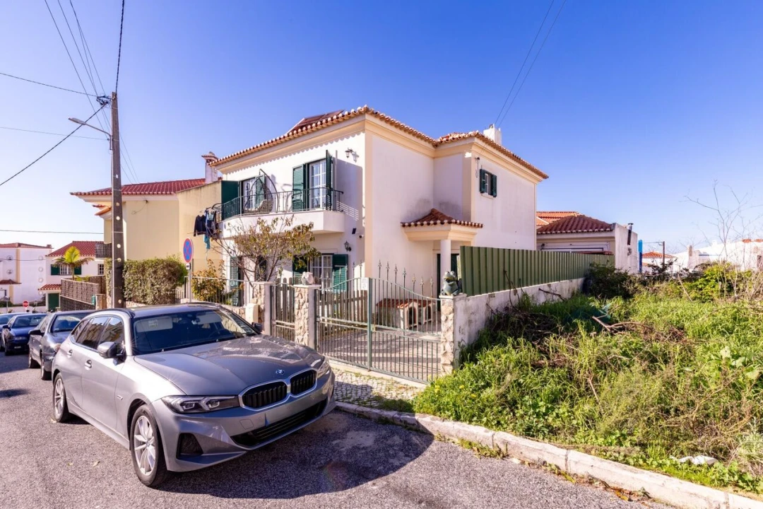 Moradia T3 para Venda em Ericeira Foto 1