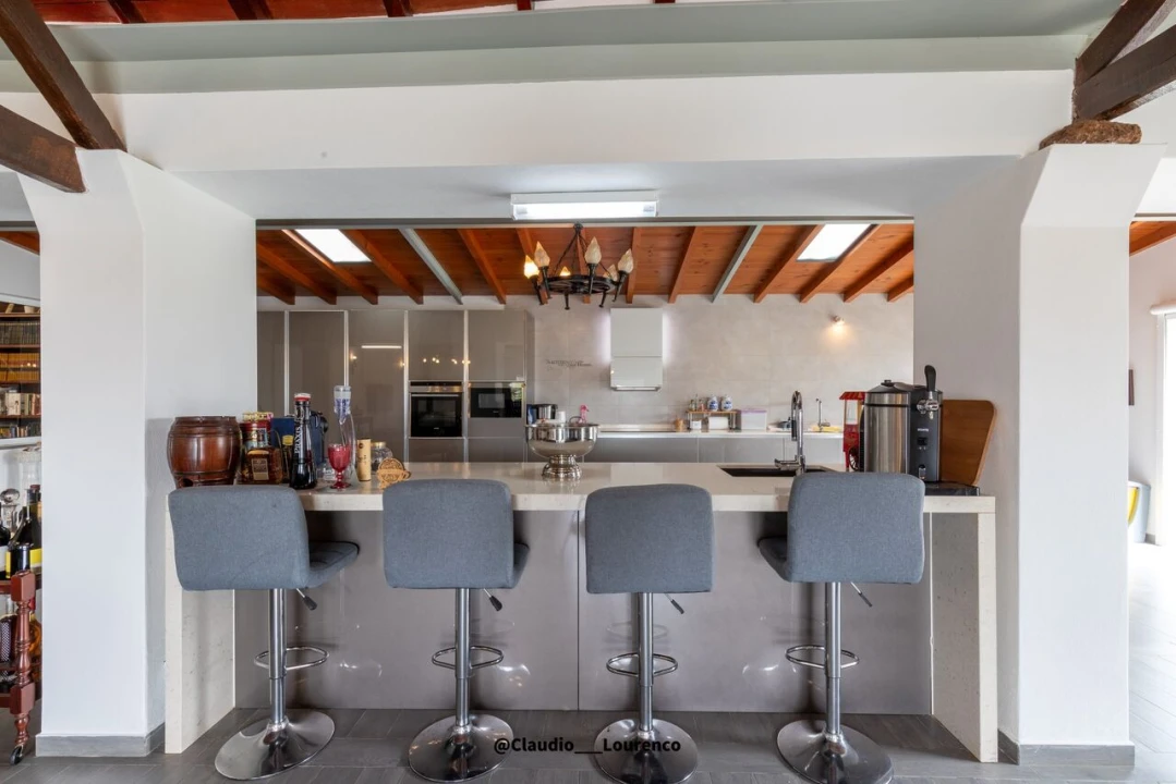 Moradia T5 para Venda em São Pedro da Cadeira Foto 17