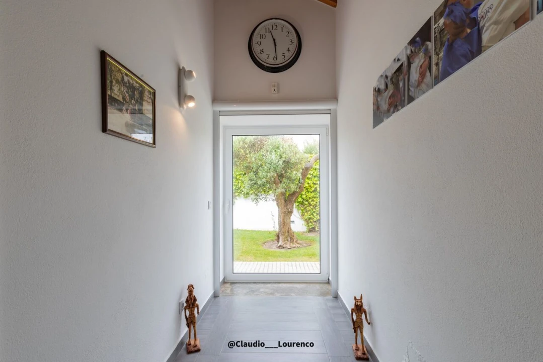 Moradia T5 para Venda em São Pedro da Cadeira Foto 37