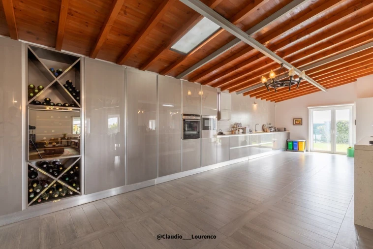 Moradia T5 para Venda em São Pedro da Cadeira Foto 14