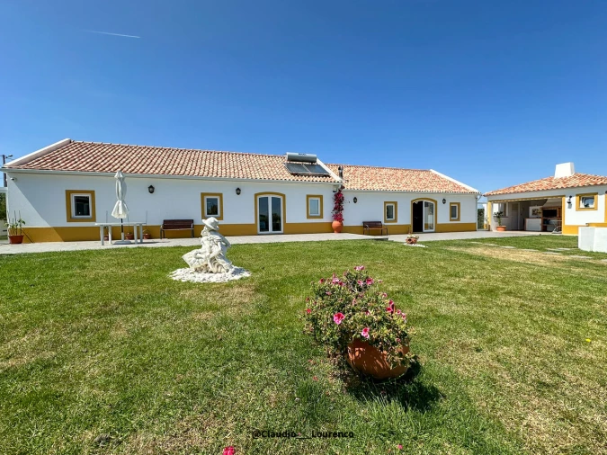 Moradia T5 para Venda em São Pedro da Cadeira Foto 40