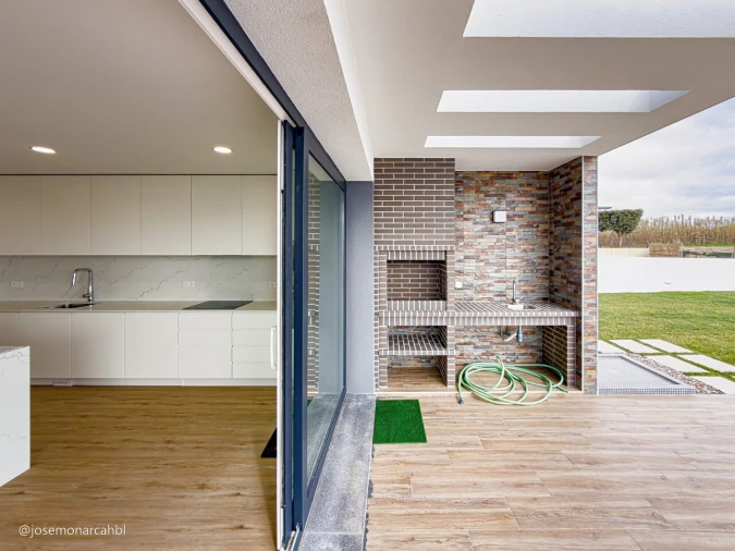 Moradia T4 para Venda em São Pedro da Cadeira Foto 10