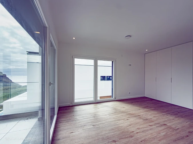 Moradia T4 para Venda em São Pedro da Cadeira Foto 25