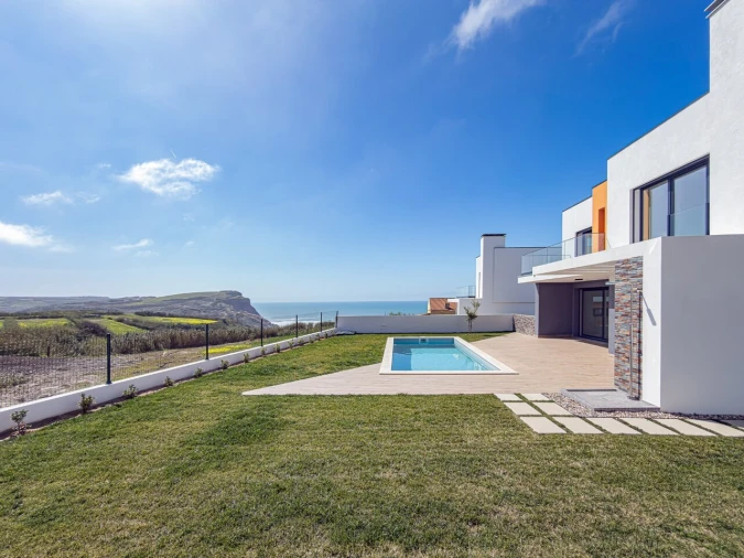 Moradia T4 para Venda em São Pedro da Cadeira Foto 3