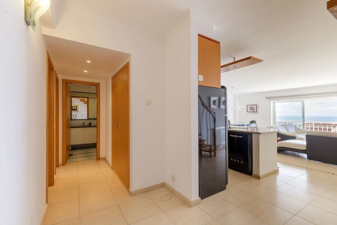 Apartamento T4 para Venda em Ericeira Foto 8