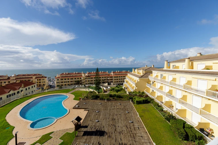 Apartamento T4 para Venda em Ericeira Foto 6