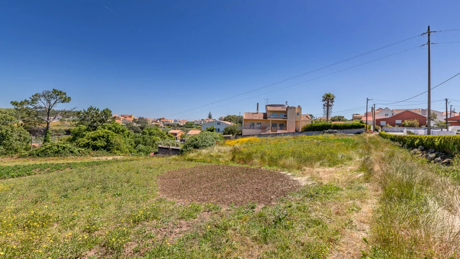 Terreno para Venda em Igreja Nova e Cheleiros