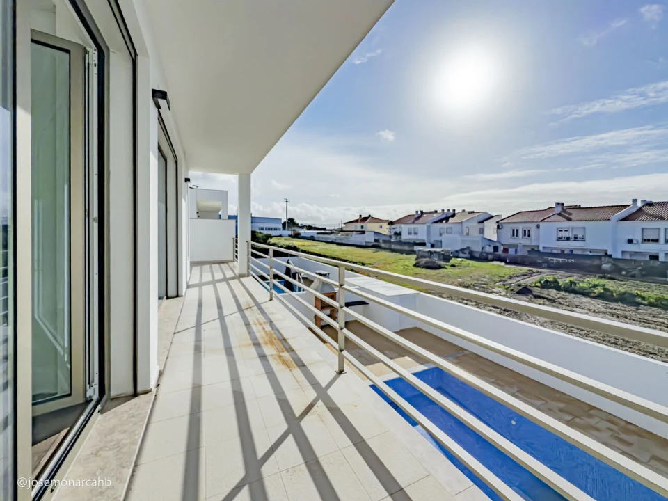 Moradia T4 para Venda em São João das Lampas e Terrugem Foto 26