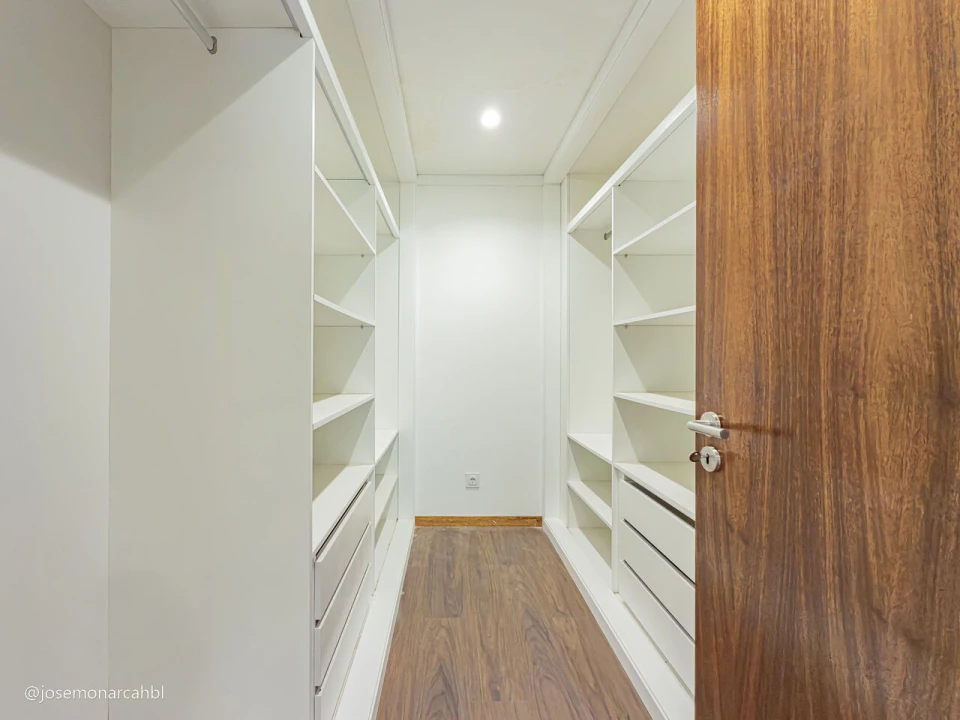 Moradia T4 para Venda em São João das Lampas e Terrugem Foto 34