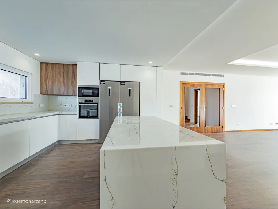 Moradia T4 para Venda em São João das Lampas e Terrugem Foto 11