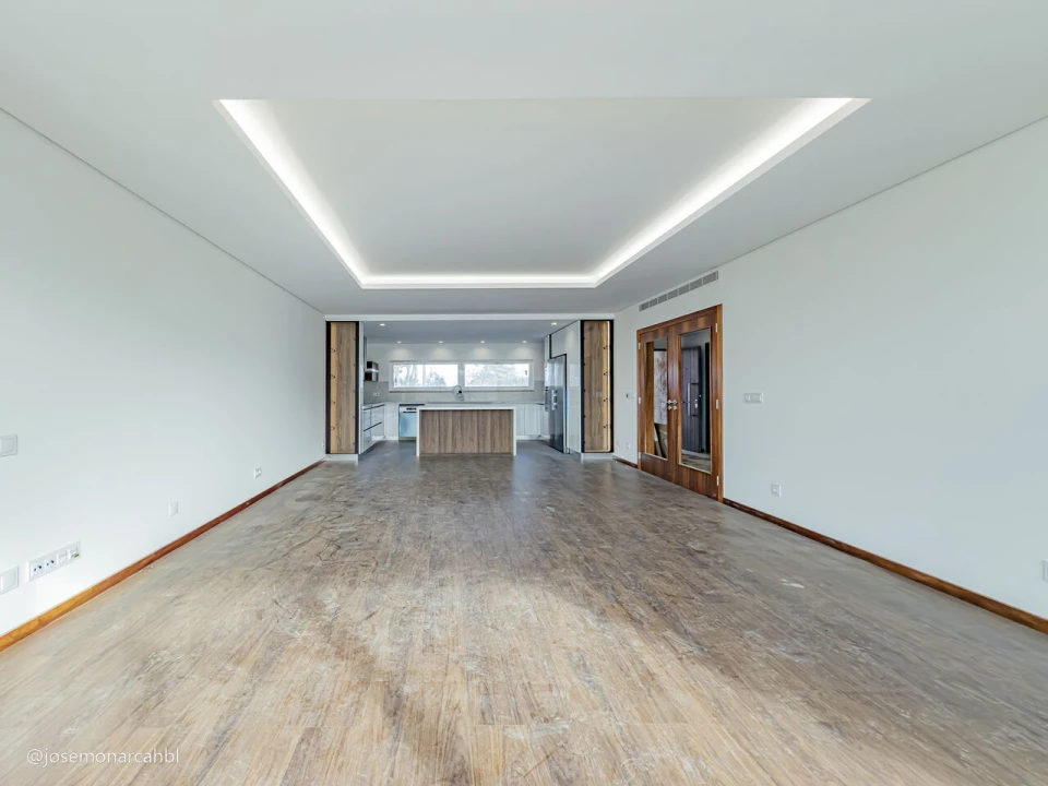 Moradia T4 para Venda em São João das Lampas e Terrugem Foto 7