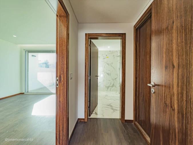 Moradia T4 para Venda em São João das Lampas e Terrugem Foto 13