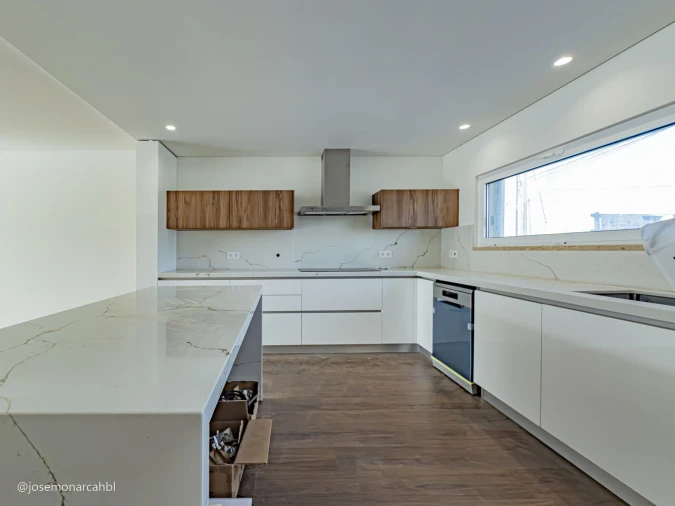 Moradia T4 para Venda em São João das Lampas e Terrugem Foto 10