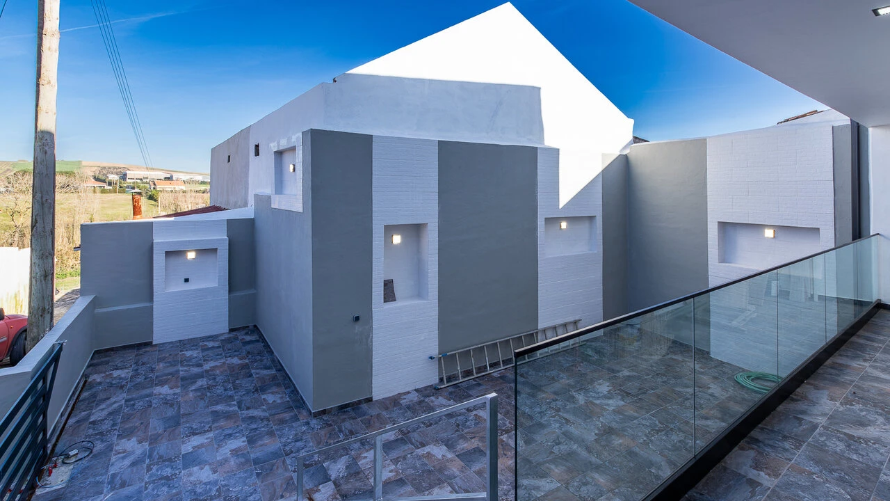 Moradia T4 para Venda em Encarnação Foto 11