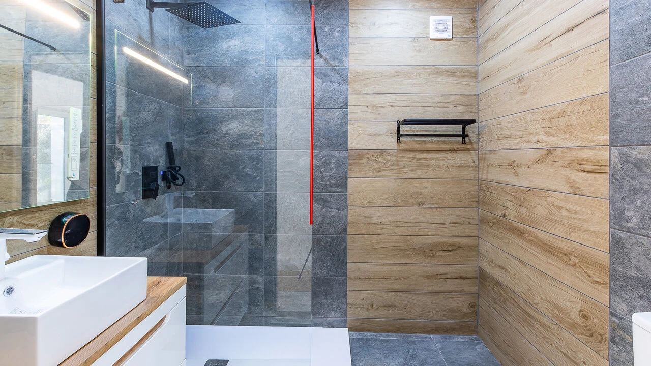 Moradia T4 para Venda em Encarnação Foto 19