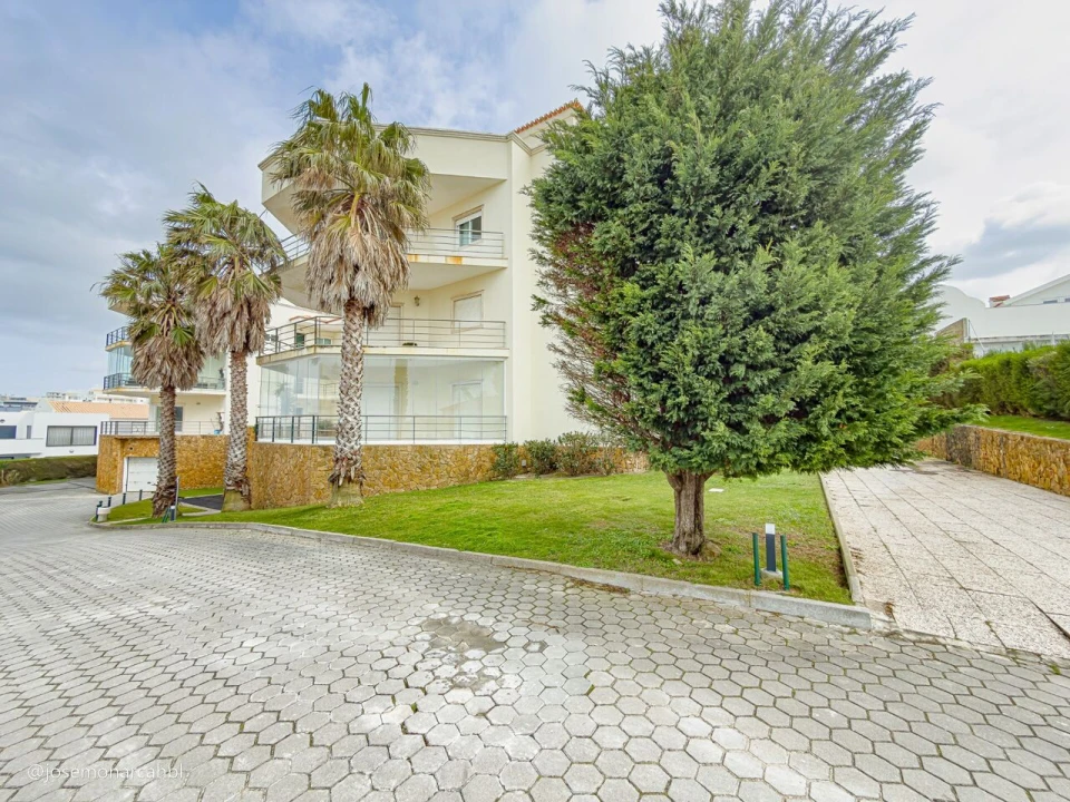 Apartamento T2 para Venda em Ericeira Foto 37