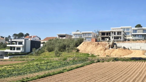 Terreno para Venda em Ericeira