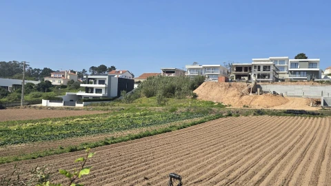 Terreno para Venda em Ericeira