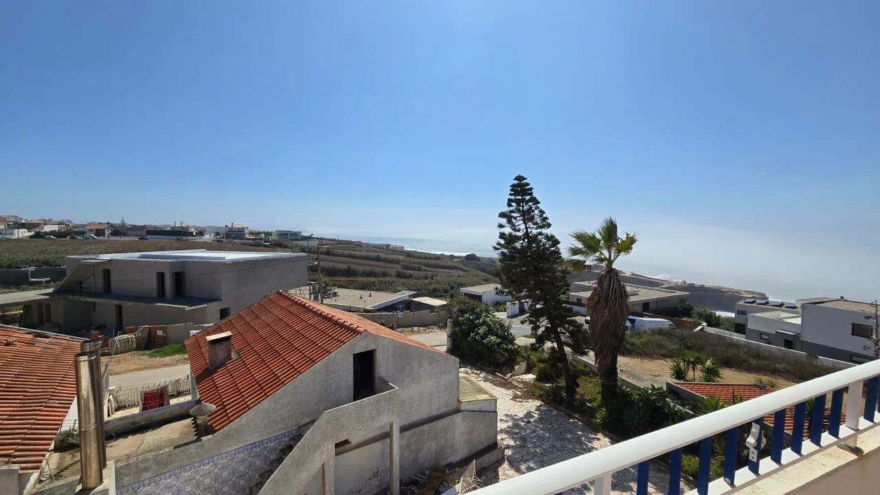 Moradia T5 para Venda em Ericeira Foto 23