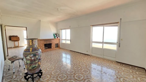 Moradia T5 para Venda em Ericeira