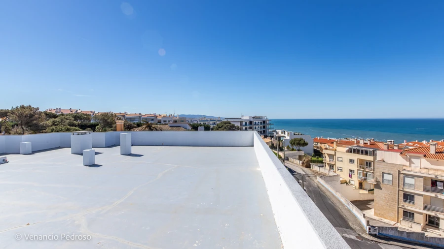 Apartamento T3 para Venda em Ericeira Foto 2