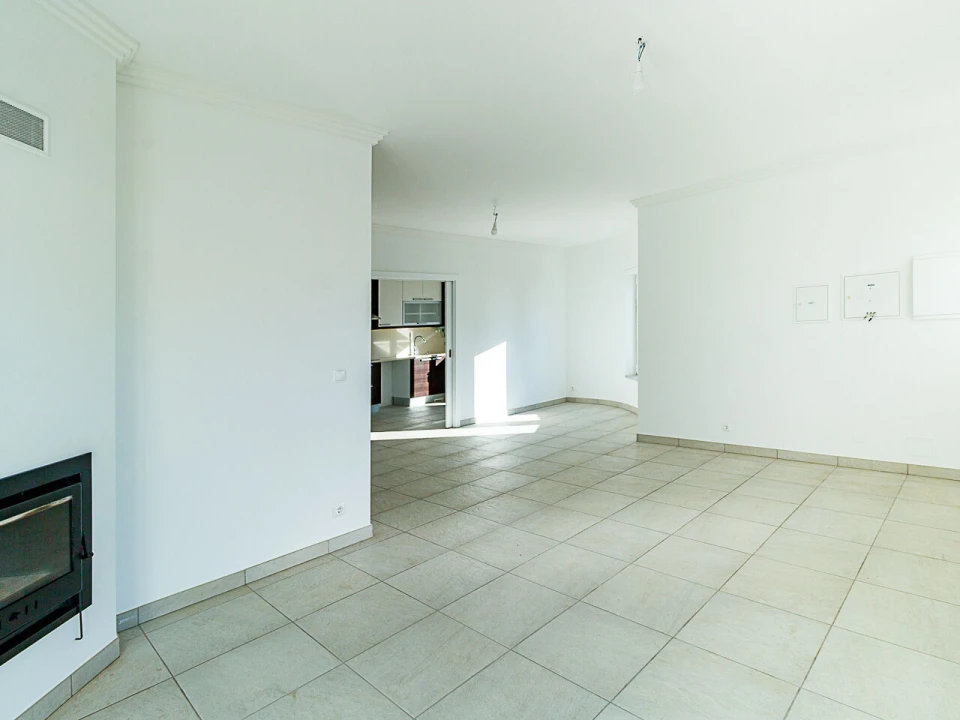 Moradia T4 para Venda em Ericeira Foto 9