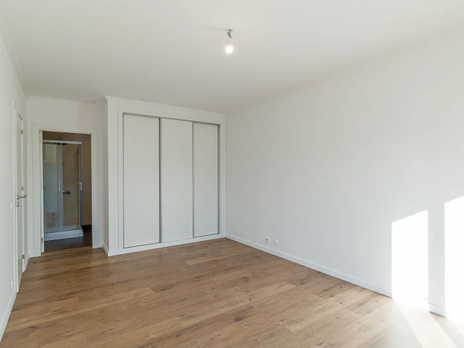 Moradia T4 para Venda em Ericeira Foto 13