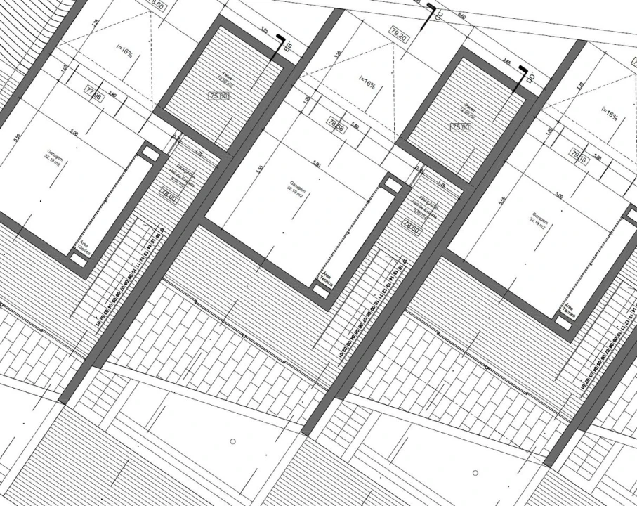 Moradia T3 para Venda em Carvoeira Foto 24