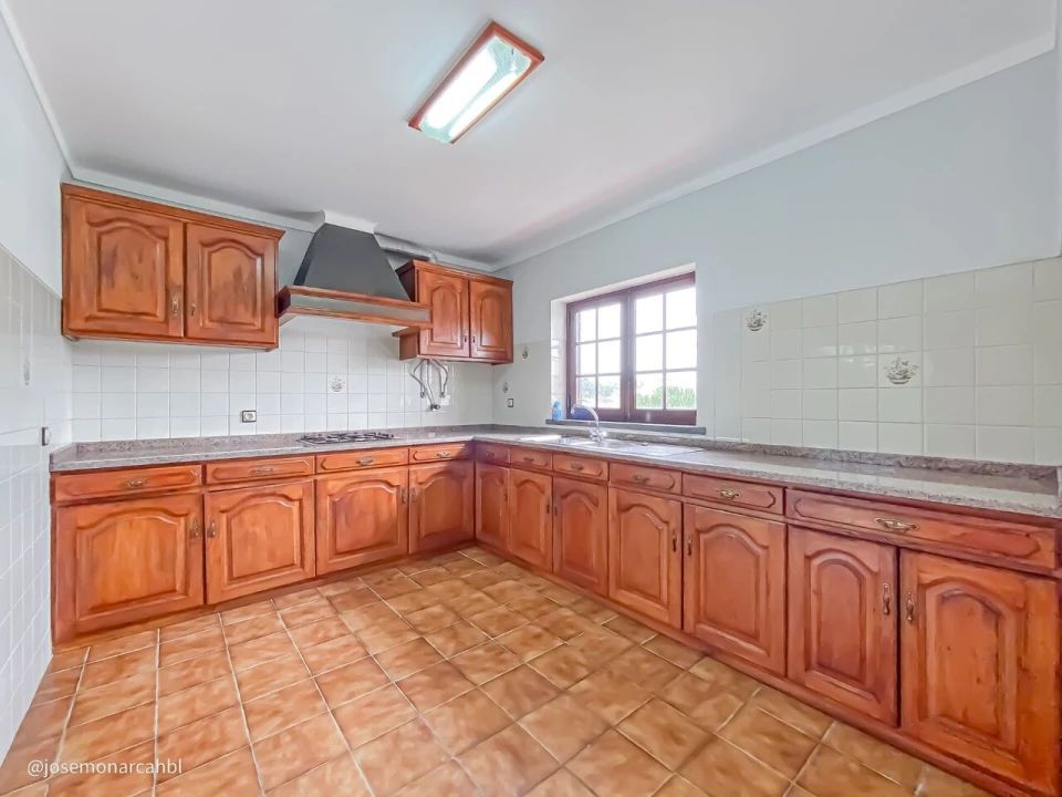 Moradia T3 para Venda em São João das Lampas e Terrugem Foto 4