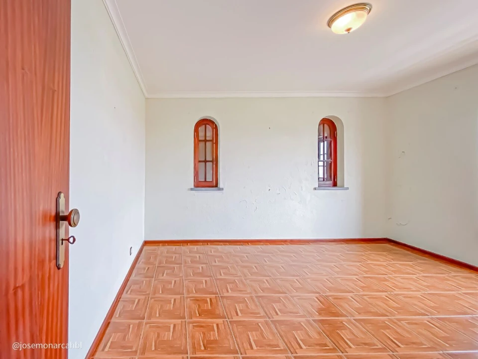 Moradia T3 para Venda em São João das Lampas e Terrugem Foto 31