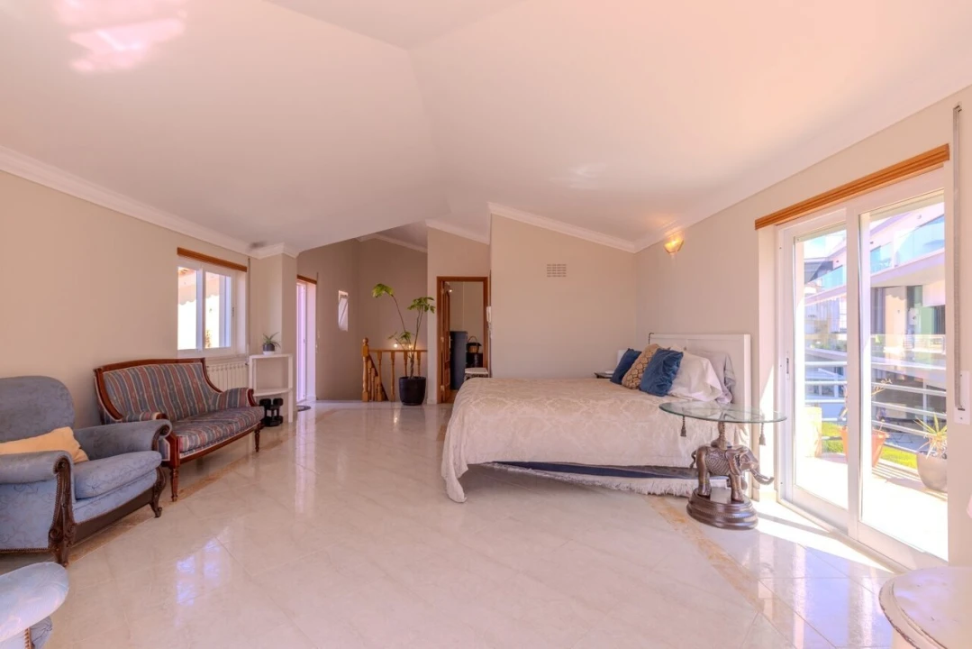 Moradia T5 para Venda em Ericeira Foto 34