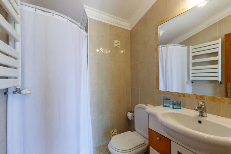 Moradia T5 para Venda em Ericeira Foto 21