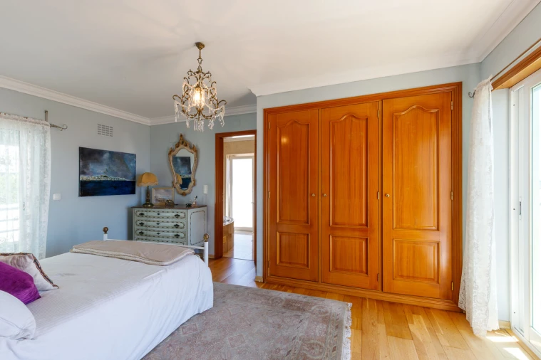 Moradia T5 para Venda em Ericeira Foto 24