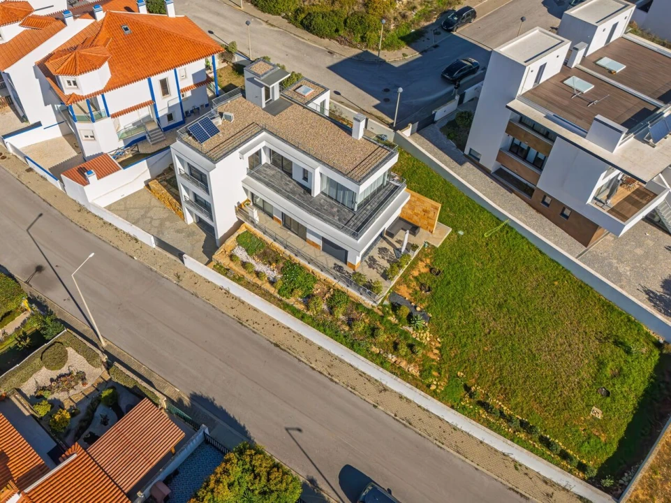 Moradia T3 para Venda em Santo Isidoro Foto 50