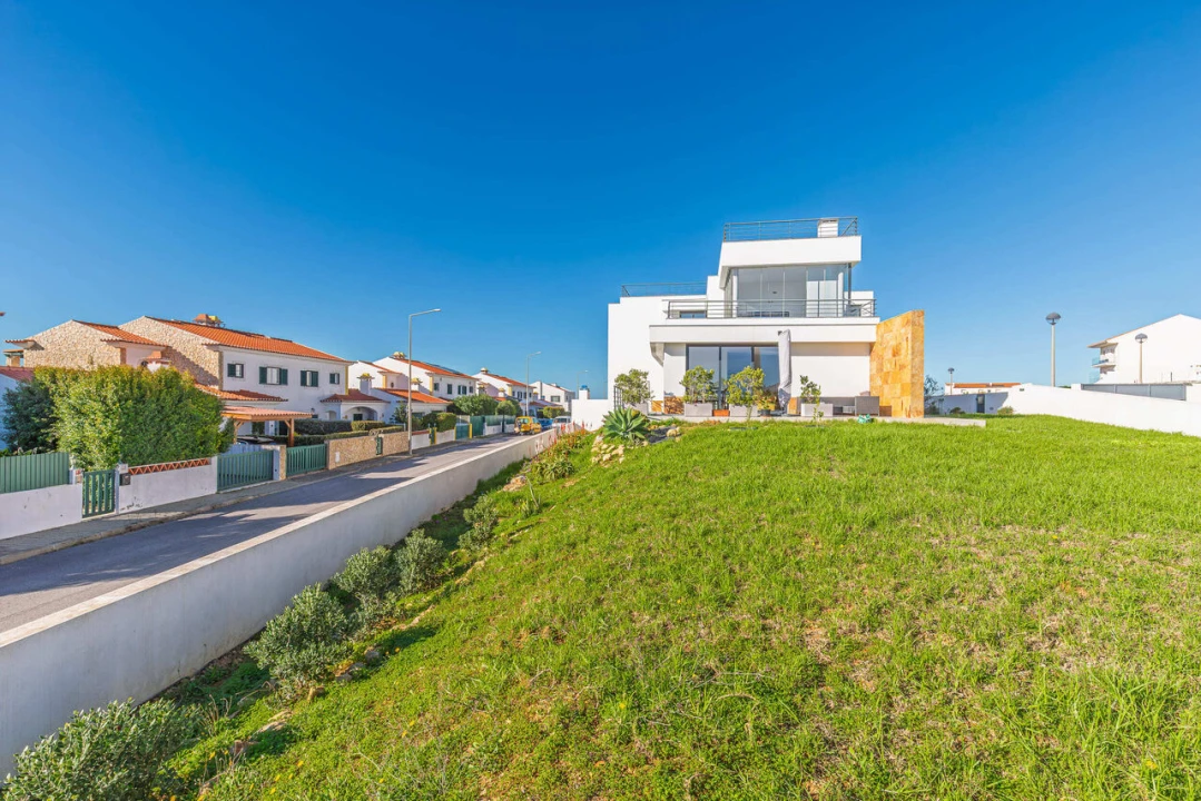 Moradia T3 para Venda em Santo Isidoro Foto 48